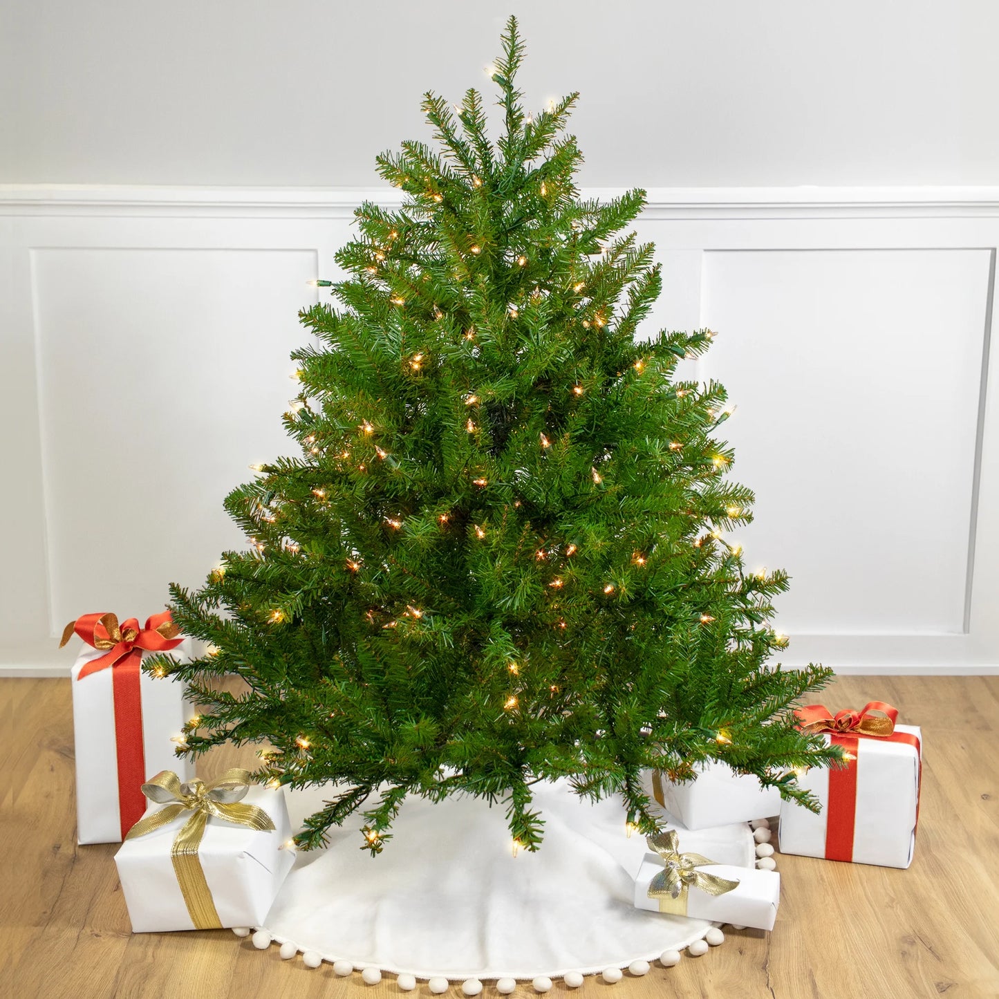 Pre-Lit Full Northern Pine Artificial Christmas Tree - 4' - Clear Lights